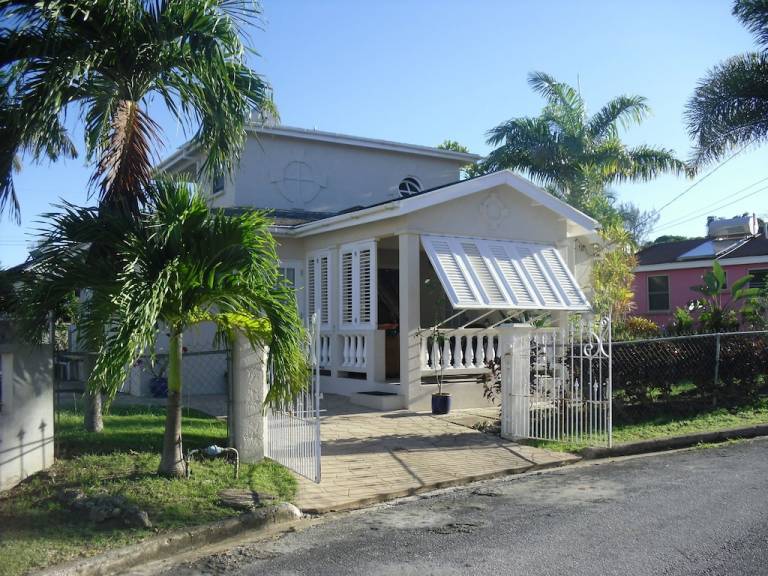 Villa  Douglas