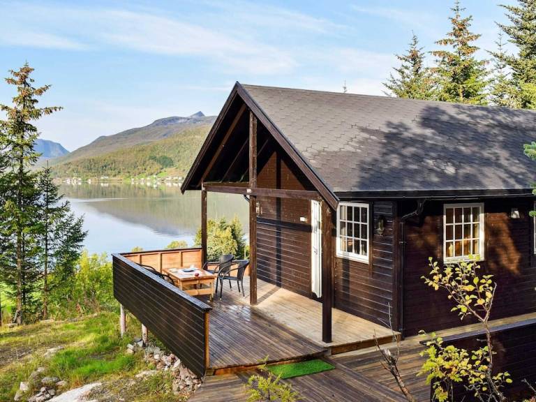 House  Lenvik