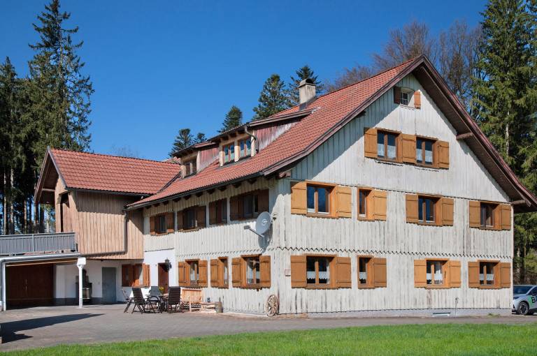 Ferienwohnung Moos mit privater Terrasse und Wi Fi