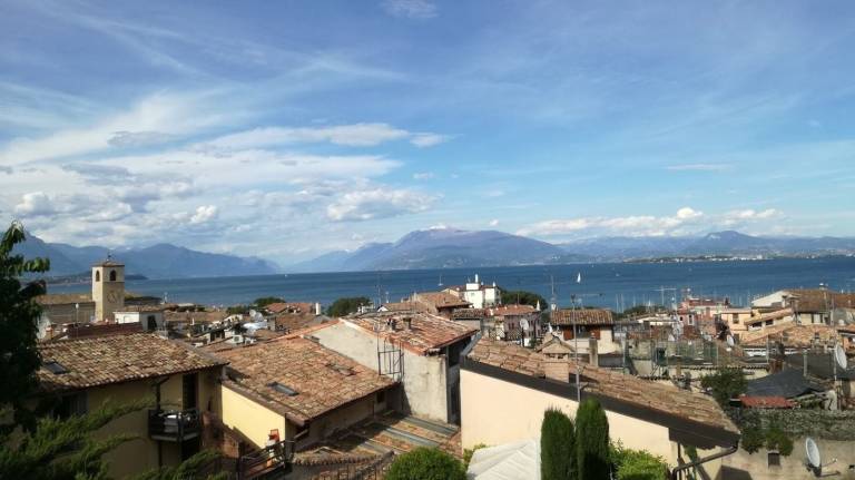 Appartamento Desenzano del Garda