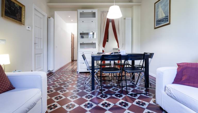 Holiday apartment with patio — photo 2
