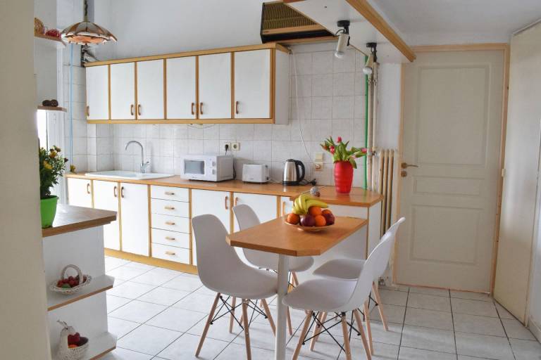 Athen Hauptbahnhof 4 Zimmer Wohnung