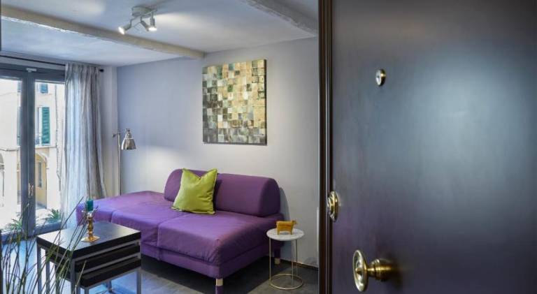 Apartment | Next to Two Towers | Pets are welcome in Taverna