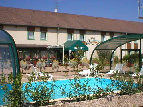 Contact Hotel Arc-En-Ciel - Renove in Mulhouse