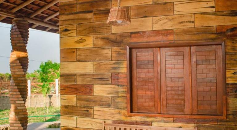 Nice lodge with private pool, terrace & grill | Pet-friendly — photo 4