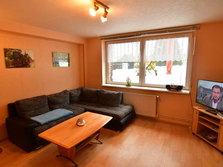 Rental apartment with BBQ, garden & terrace — photo 2