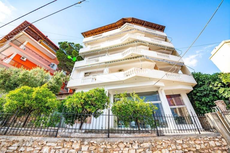 Alloggio  Saranda