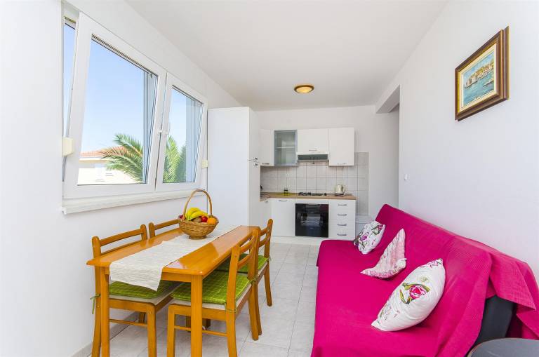 Apartma Nečujam