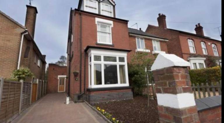 Anita s Home in Kidderminster