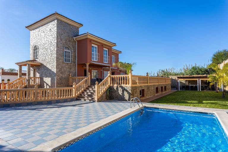 Ferienhaus in Urbanización Valle Mar, Vélez-Málaga f&uuml;r max. 14 Personen