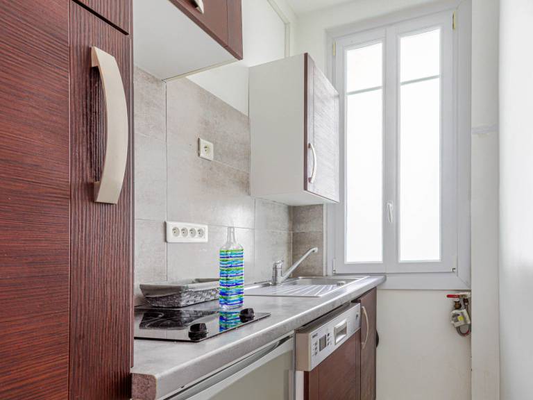 Apartment with patio | Next to Place Masséna | Dogs allowed — photo 4