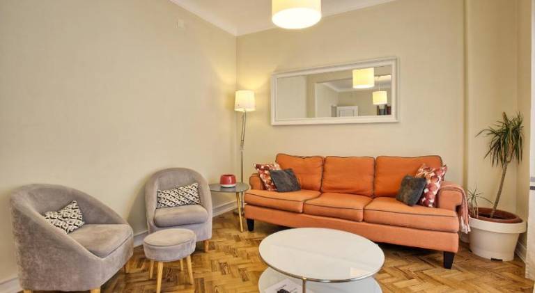 Almirante Top Floor / Almirante Reis Avenue — photo 4