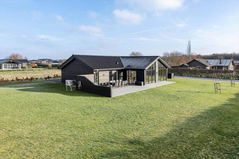 Fully equipped house with terrace & barbeque | Dogs allowed — photo 2