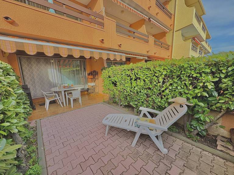 Rental apartment with garden — photo 3