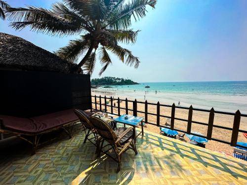Resort  Galgibaga Beach