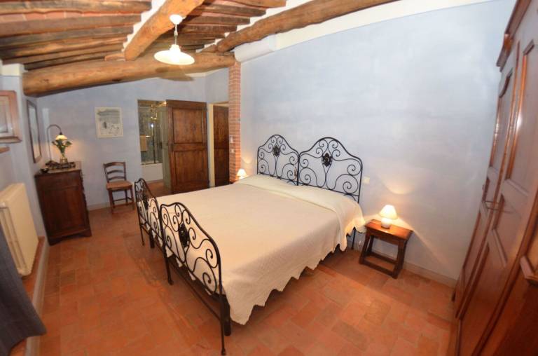 Casale  Pescia