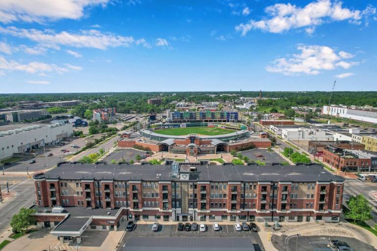 Condo  East Lansing