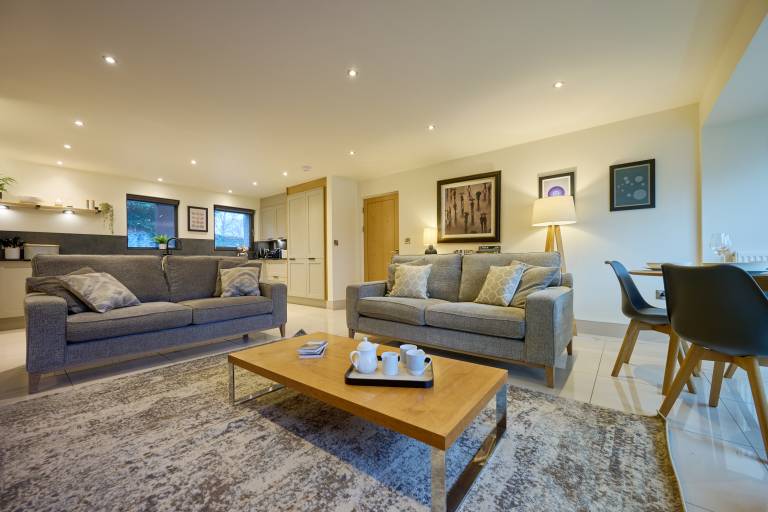 Cottage with 2 rooms for 4 persons — photo 4
