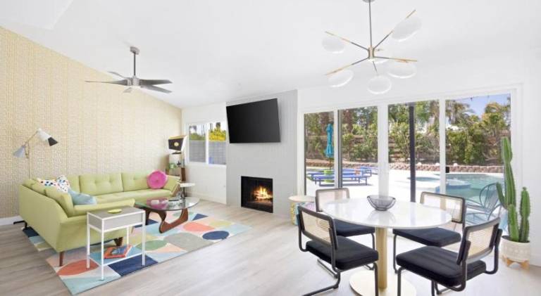 Vacation home with jacuzzi & pool | Perfect for remote work | Pets are welcome — photo 3