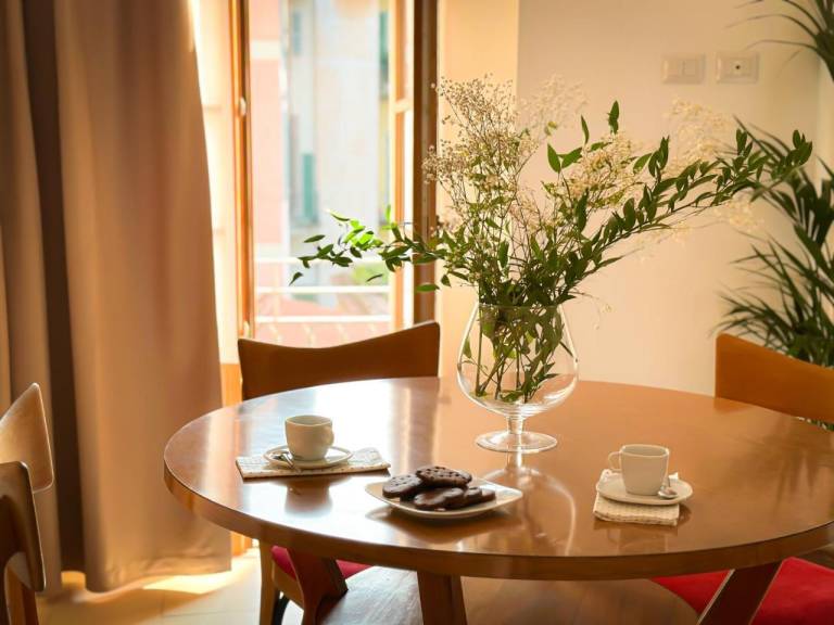 Holiday apartment with garden & patio in Novara