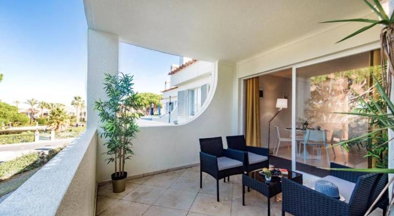 Holiday apartment with pool | Pet-friendly — photo 2