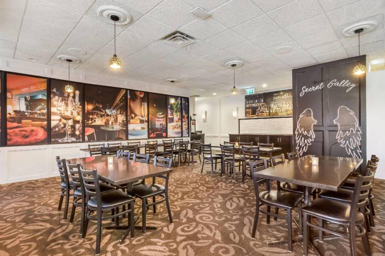 Days Inn by Wyndham Airdrie — photo 5
