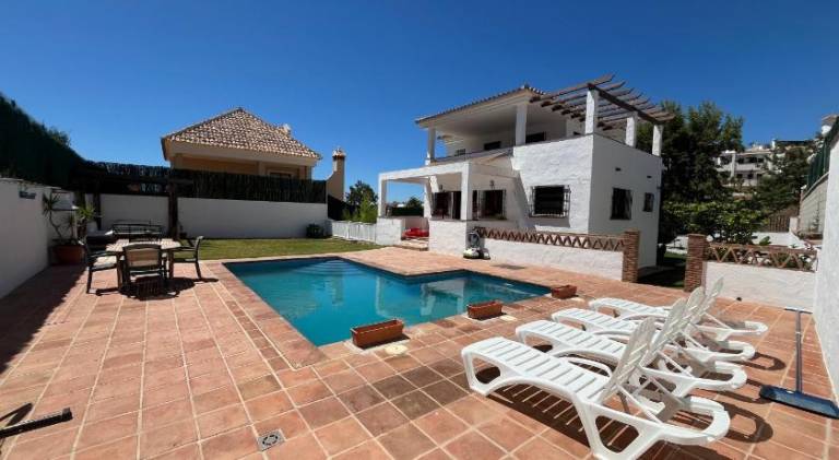 Lovely villa with pool | Dogs allowed in Torremolinos