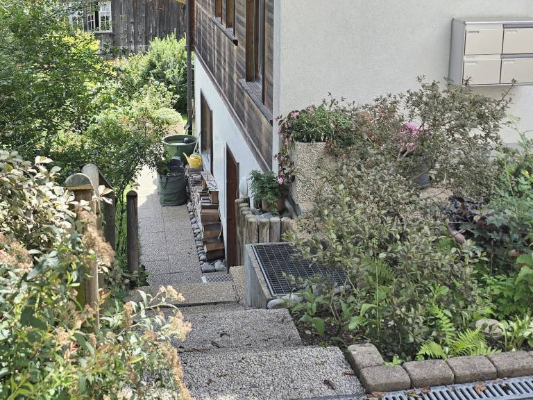 Apartment with patio & grill — photo 3