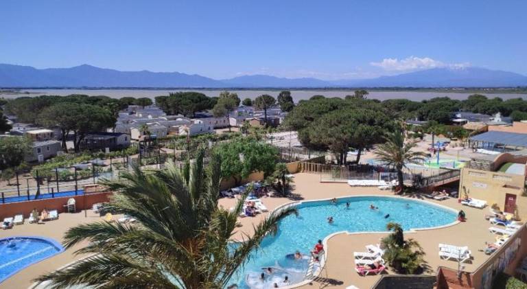 Mobil-home tout confort camping Mar Estang a Canet en roussillon — photo 4