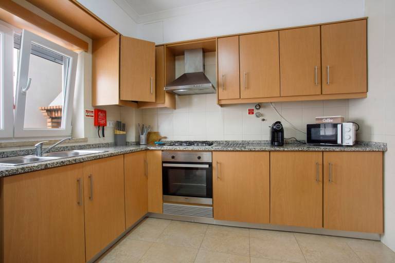 Holiday Home 'Tina House' with Private Terrace, Wi-Fi and Air Conditioning — photo 5