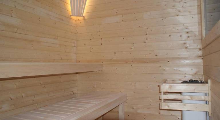 Chalet with sauna, patio & barbeque — photo 5