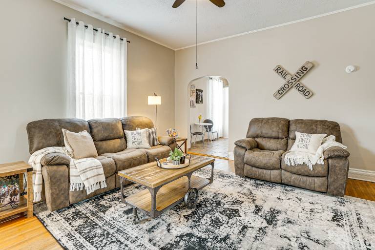 Dog-Friendly Home w/ Yard, 6 Mi to Louisville! — photo 4