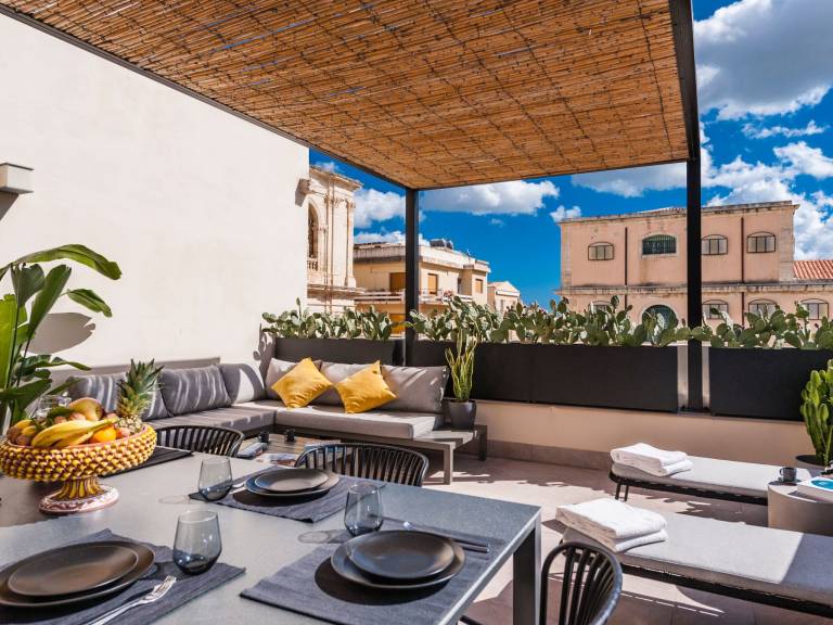 Mit Terrasse — photo 3