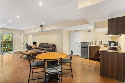 Apartment Thornhill