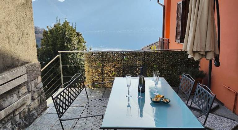 House with grill, patio & yard — photo 3