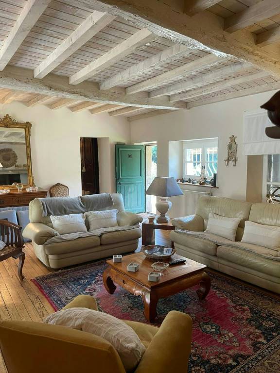 Old farmhouse surrounded by nature in Sidobre — photo 4