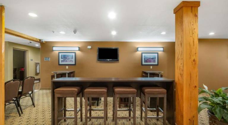 Studio 6 Suites Breaux Bridge, LA — photo 4