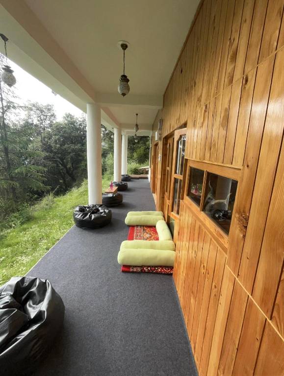 Villa with garden & patio — photo 4