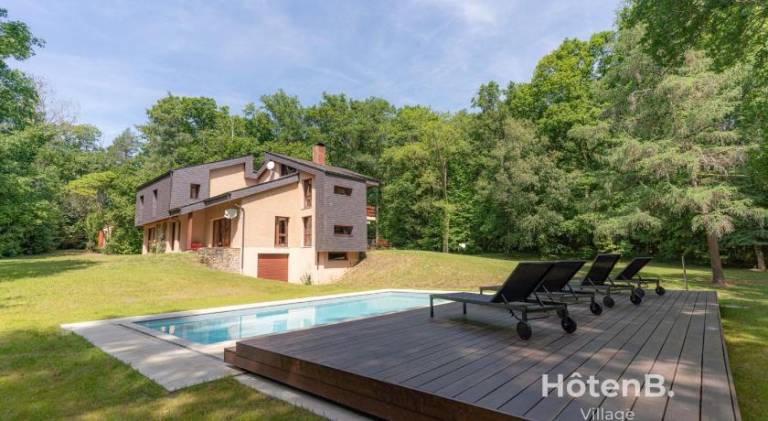 250 m&sup2; Ferienhaus