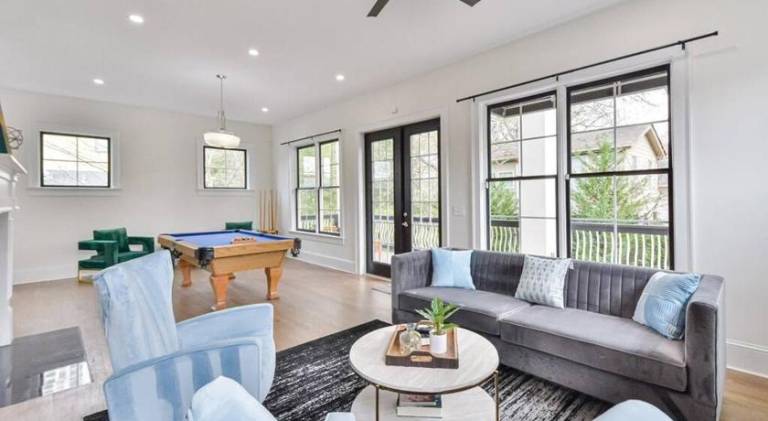 House with 4 rooms for 16 persons in Atlanta, GA