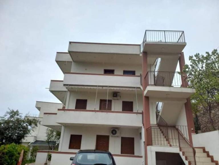 Apartma Dhërmi