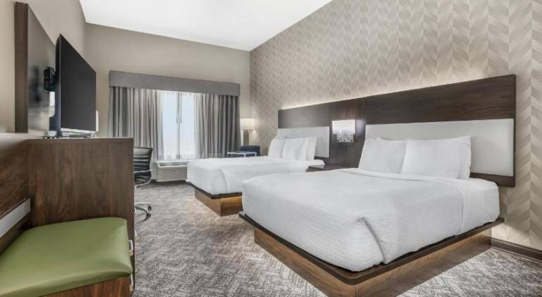 Best Western Plus Parkside Inn & Suites in Olney, IL