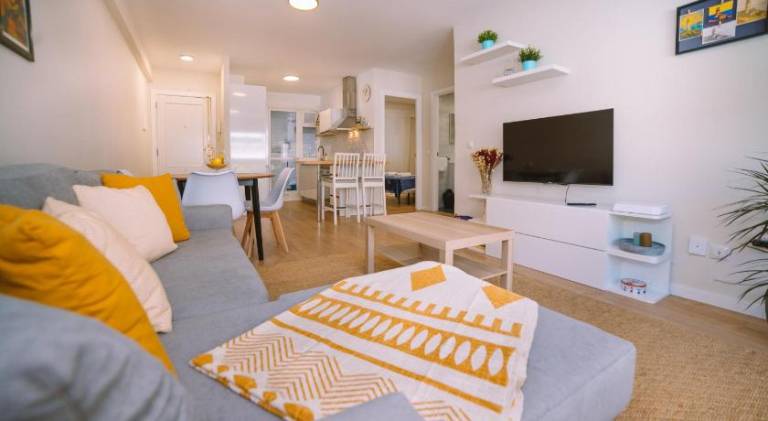 Holiday apartment with 2 rooms for 6 persons in Vigo