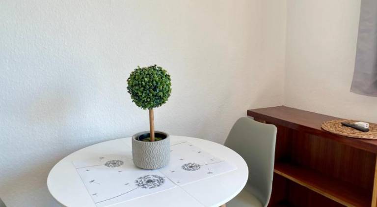 Urban Haven-Zentrum-3 Schlafzimmer-5 Einzelbetten-Waschmaschine — photo 4