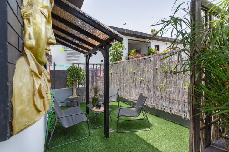Vacation Apartment 'Estudio Universidad En La Laguna' with Terrace, Shared Garden and Wi-Fi — photo 2