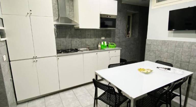 Apartment | Close to Naples Cathedral — photo 3