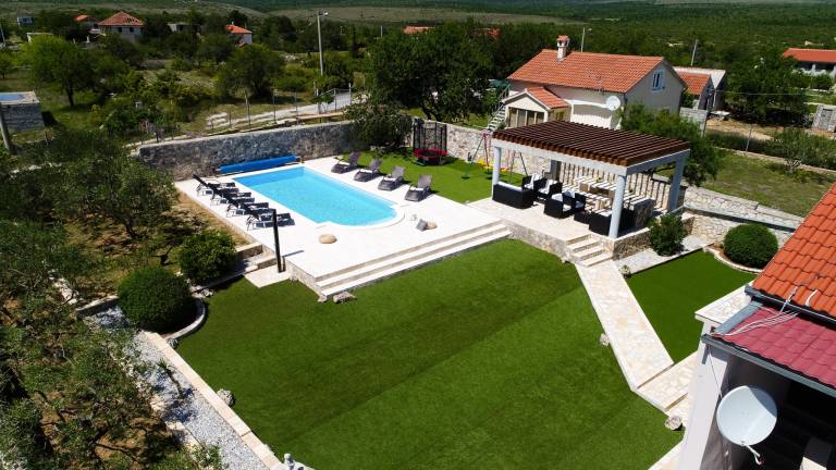 Villa Donji Lepuri