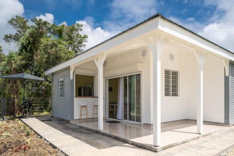 Ferienwohnung mit Hund in Kanton Grand-Bourg, Großbritannien Überseegebiete f&uuml;r max. 4 Personen