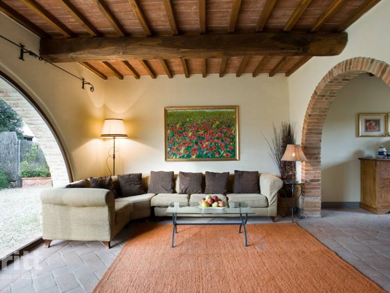 House with grill, private pool & patio — photo 3