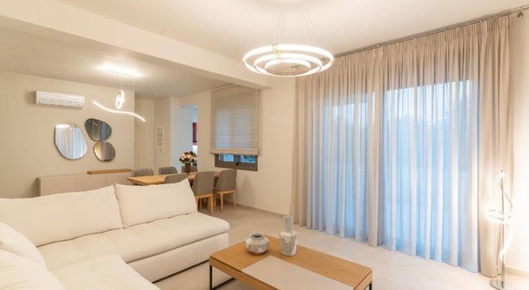 Villa with patio, BBQ & jacuzzi | Close to the beach | Pet-friendly — photo 2